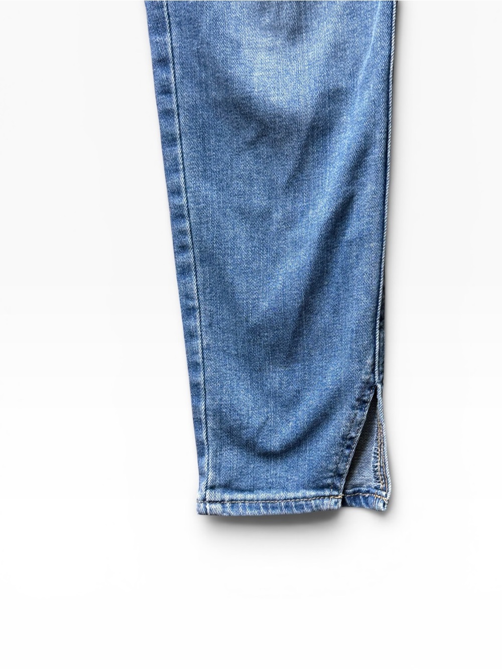 2/$25 Levi's Premium 721 High Rise Skinny Ankle Jeans - Picture 4 of 7